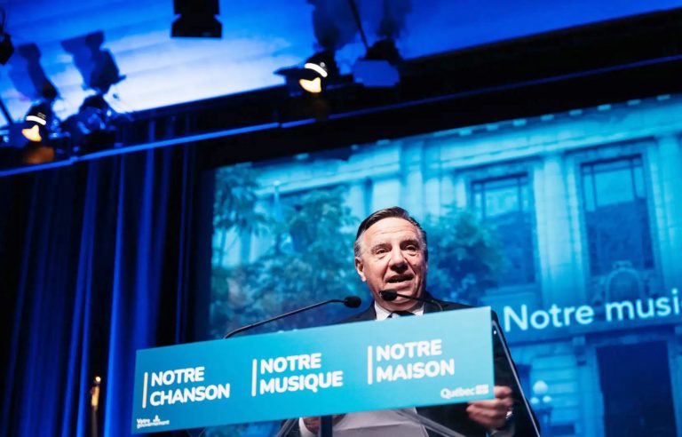 François Legault: Ο πολυπολιτισμός απειλή για τη γαλλική γλώσσα!