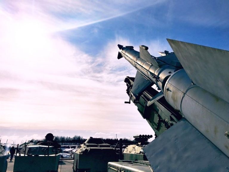 <strong>Γιατί η Τουρκία θυμήθηκε τους S-300<br>και τα νέα «κόλπα» με πτήσεις drones</strong>