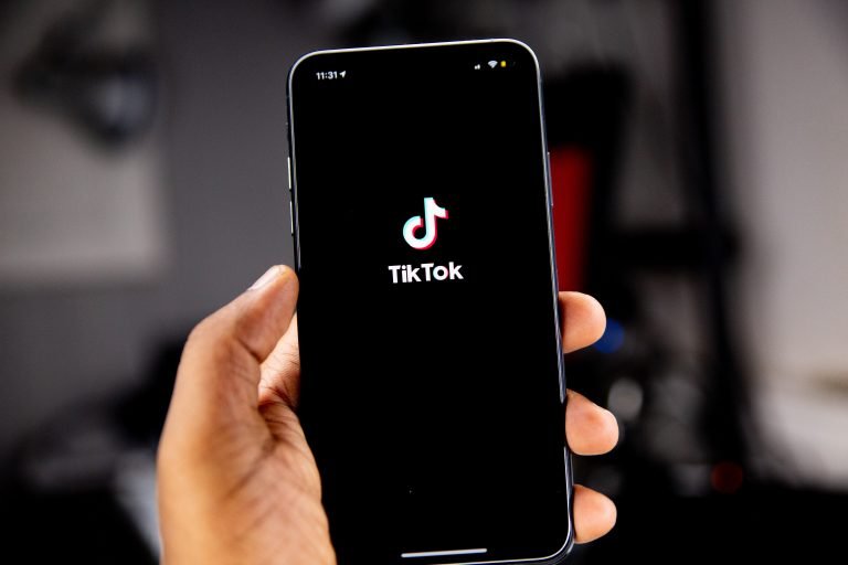 Οι Καναδοί στα χέρια της Κίνας μέσω TikTok