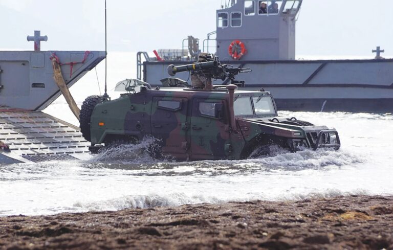 Η Ελλάδα στη μέγκενη των εξοπλισμών