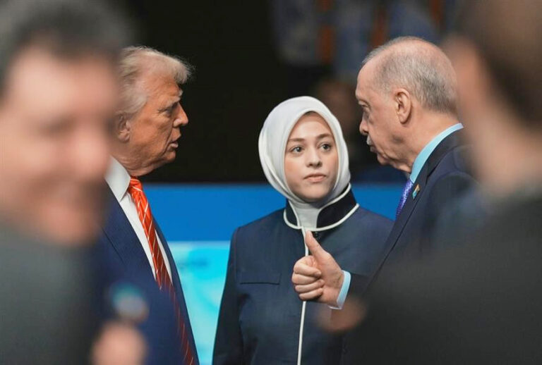 Το… μενού της συνάντησης Τραμπ – Ερντογάν, το θολό τοπίο στα ελληνοτουρκικά και οι κινήσεις της Αθήνας