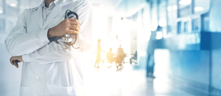 Έρευνα Lancet: Ο ελληνικός πληθυσμός γερνάει και το ΕΣΥ γονατίζει