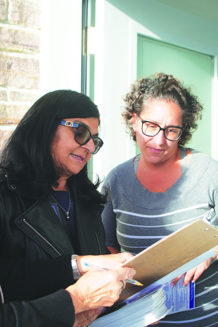 Αγλαΐα Ρεβελάκη: Ανεξάρτητηκαι αφοσιωμένη στο Chomedey