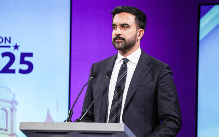 Ο Μαμντάνι έρχεται, οι επενδυτές φεύγουν από τη Νέα Υόρκη