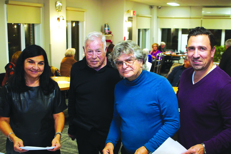 Η Αγλαΐα Ρεβελάκη κέρδισε με 38 ψήφους διαφορά στο Chomedey