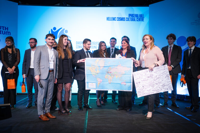 Ολοκληρώθηκε στην Αθήνα το 2ο Συνέδριο Νέων της Ελληνικής Διασποράς με συμμετοχή από 31 χώρες και 5 ηπείρους