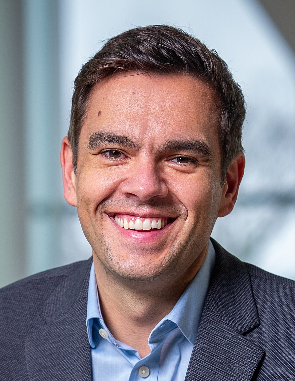 Σαρλ Μιλιάρ: Οι Φιλελεύθεροι του Κεμπέκ υποδέχονται με ενθουσιασμό το νέο τους ηγέτη