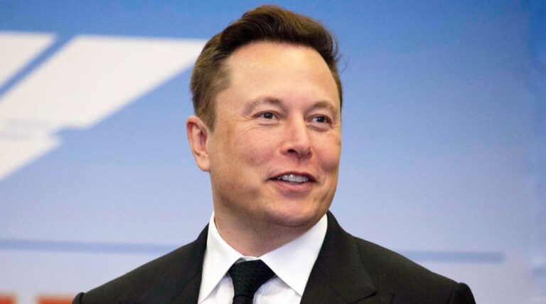 Forbes: Μία ανάσα από το 1 τριςη περιουσία του Έλον Μασκ!