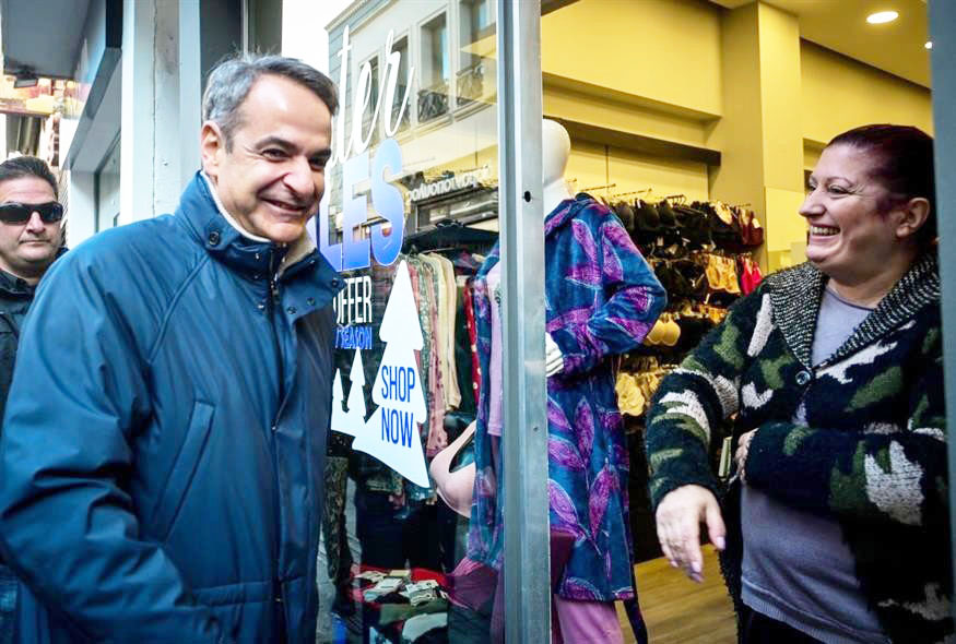 Επιχείρηση «γαλάζιας» συσπείρωσης σε εξέλιξη Επιχείρηση «γαλάζιας» συσπείρωσης σε εξέλιξη