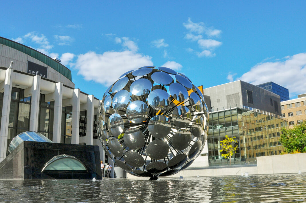 Μόντρεαλ: Μεγάλη επένδυση 134 εκατομμυρίων δολαρίων για την ανανέωση του Place des Arts Μόντρεαλ: Μεγάλη επένδυση 134 εκατομμυρίων δολαρίων για την ανανέωση του Place des Arts