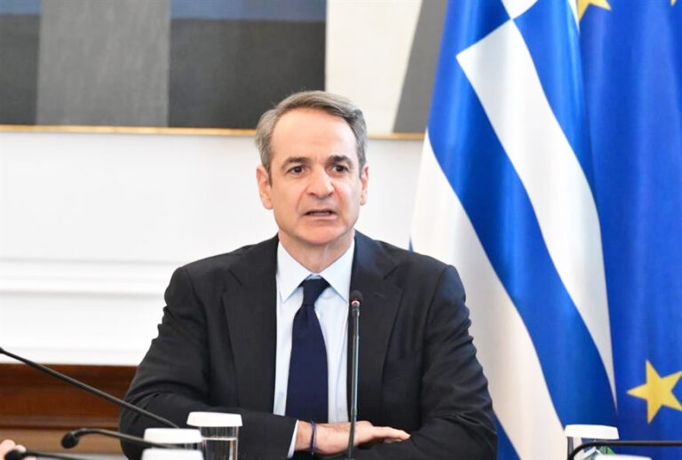 Δημοσκοπικά μηνύματα