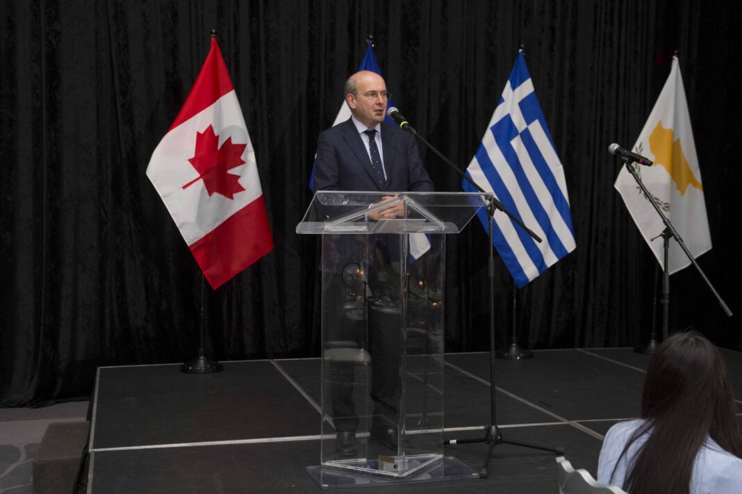 Με λαμπρότητα ο εορτασμός της 25ης Μαρτίου και των 120 χρόνων της Ελληνικής Κοινότητας Μείζονος Μόντρεαλ Με λαμπρότητα ο εορτασμός της 25ης Μαρτίου και των 120 χρόνων της Ελληνικής Κοινότητας Μείζονος Μόντρεαλ