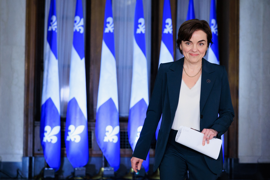 Οι πρώτες 30 ημέρες της Christine Fréchette Οι πρώτες 30 ημέρες της Christine Fréchette
