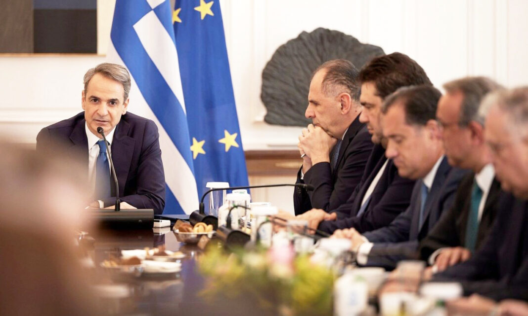 Με ποια στρατηγική θα πάει στις κάλπες η κυβέρνηση Με ποια στρατηγική θα πάει στις κάλπες η κυβέρνηση