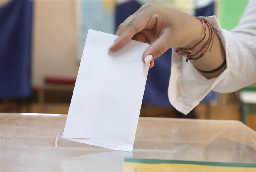 Η «μάχη» του Μοριά για κυβέρνηση και αντιπολίτευση Η «μάχη» του Μοριά για κυβέρνηση και αντιπολίτευση